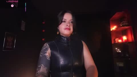 Miss Alice  My internet sucks these days see you soon online show from 1, 12, 2025