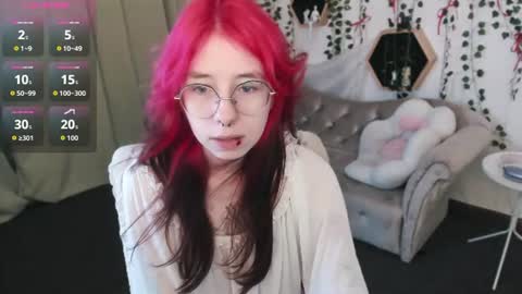 Snapshot of _alicenyx chatting on 24, 7, 2026 Alice online show from 24, 7, 2026