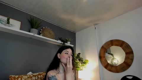  Alice  online show from 20, 2, 2025