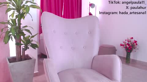 Snapshot of _angel_11 chatting on 5, 3, 2025 Paula online show from 5, 3, 2025