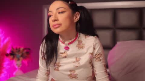 Snapshot of _anna_bloom chatting on 9, 2, 2025 Anna online show from 9, 2, 2025