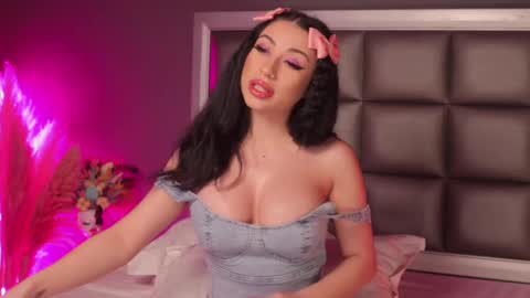 Snapshot of _anna_bloom chatting on 20, 2, 2025 Anna online show from 20, 2, 2025