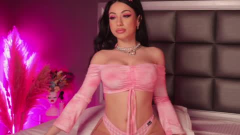 Snapshot of _anna_bloom chatting on 23, 2, 2025 Anna online show from 23, 2, 2025