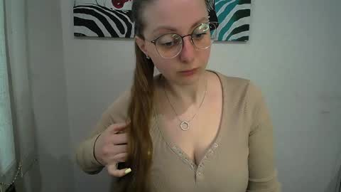Anna online show from 28, 4, 2026