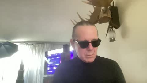  anneonamouse online show from 29, 4, 2026