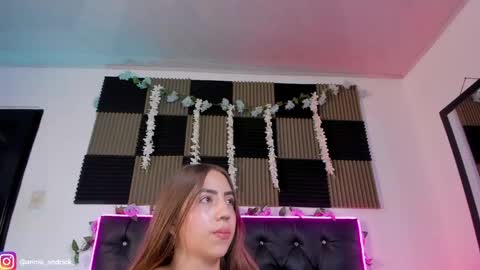 Annie Andrick online show from 1, 6, 2026