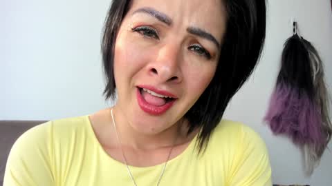 antonia online show from 31, 12, 2024