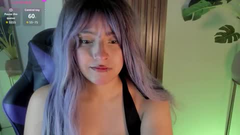   online show from 25, 2, 2026