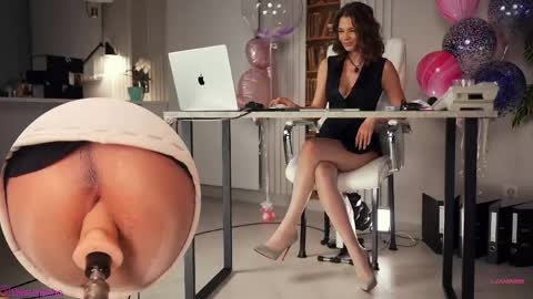 _artporno_ online show from 17, 4, 2026