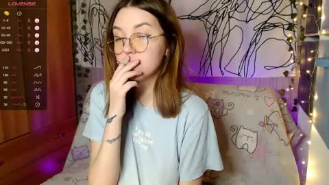 Snapshot of _blonde_barbie_ chatting on 8, 5, 2026 Elizabeth online show from 8, 5, 2026