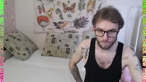 Snapshot of _by_double_sexy_miss_ chatting on 4, 3, 2025 _by_double_sexy_miss_ online show from 4, 3, 2025