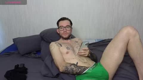 Snapshot of _by_double_sexy_miss_ chatting on 10, 9, 2025 _by_double_sexy_miss_ online show from 10, 9, 2025