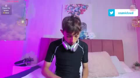 Snapshot of _camilo_ortiz chatting on 2, 7, 2026 camilo online show from 2, 7, 2026
