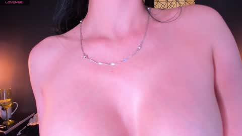 Carolina  online show from 3, 2, 2025