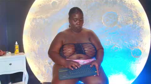 Caro. online show from 10, 10, 2025