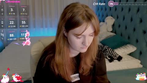 Snapshot of _chlo_e chatting on 8, 2, 2025 Alisa NO NUDE online show from 8, 2, 2025