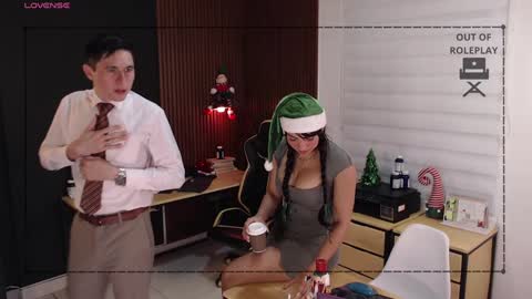 Snapshot of _danyland_ chatting on 21, 12, 2024 WELCOME TO THE OFFICE online show from 21, 12, 2024