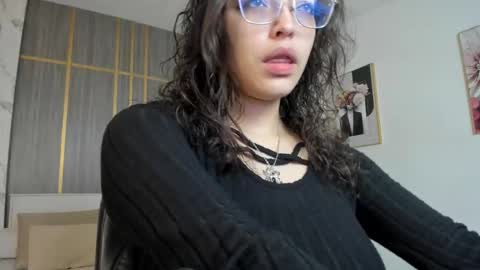 Snapshot of _dollargirl_ chatting on 15, 2, 2026 Abril online show from 15, 2, 2026