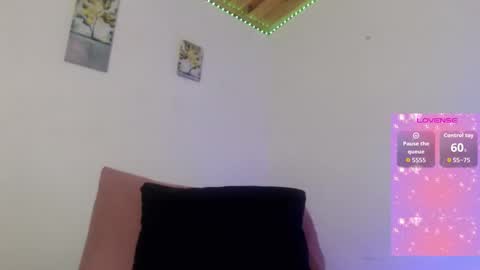 Dannia online show from 4, 2, 2026