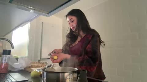 Snapshot of _elena_barra chatting on 16, 2, 2026 elena barra online show from 16, 2, 2026