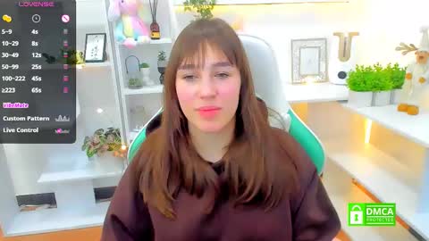 Lizzy  online show from 10, 2, 2025