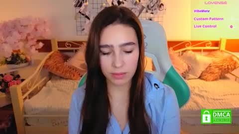 Lizzy  online show from 19, 2, 2026