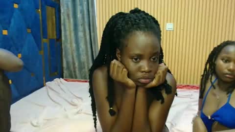 Snapshot of _elinah chatting on 26, 11, 2025 Elinah online show from 26, 11, 2025