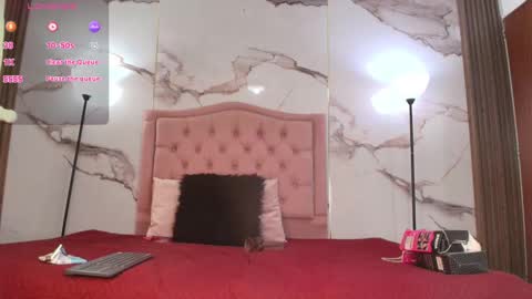 Snapshot of _ema_jones_ chatting on 29, 9, 2025 Ema online show from 29, 9, 2025