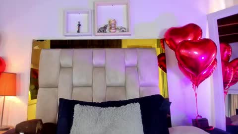 Isabella online show from 15, 2, 2025