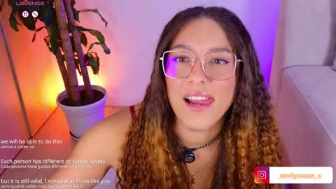 Snapshot of _emilymoon_x chatting on 14, 3, 2026 Emi online show from 14, 3, 2026