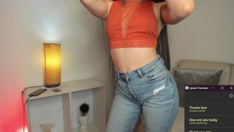 Snapshot of _emma_m chatting on 1, 2, 2025 emma morryson online show from 1, 2, 2025