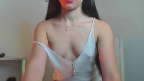 Snapshot of _emma_m chatting on 8, 3, 2025 emma morryson online show from 8, 3, 2025