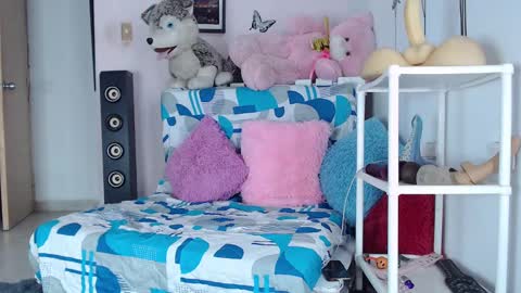 Snapshot of _emyligrey chatting on 4, 3, 2025 Emily Valencia online show from 4, 3, 2025