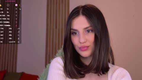 _esmeraldiyaa_ online show from 2, 2, 2026