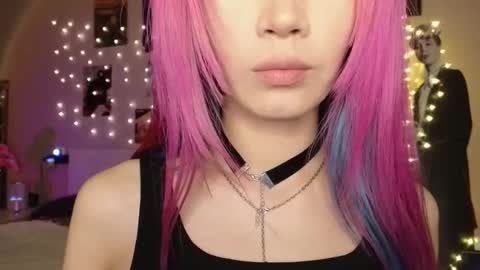 EveEva online show from 24, 2, 2026