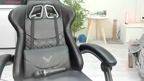 Alis online show from 21, 12, 2025