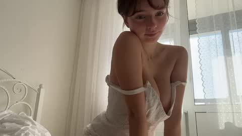 Alice Sorry friends. I wont be able to see you today see you tomorrow. online show from 22, 3, 2026