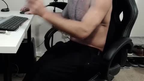 Snapshot of _full_sender chatting on 19, 2, 2025 Full Sender online show from 19, 2, 2025