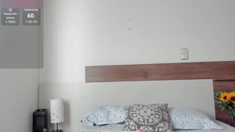  fullmoon online show from 12, 1, 2025