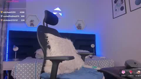 Gia Rose online show from 11, 2, 2025