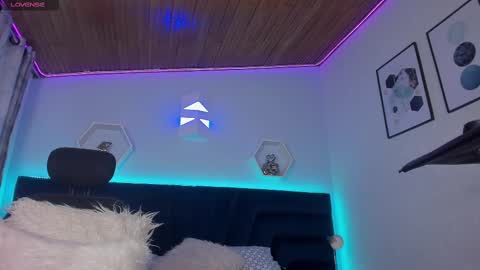 Gia Rose online show from 3, 3, 2025