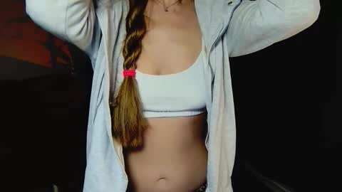 _goldilocks__ online show from 28, 9, 2025