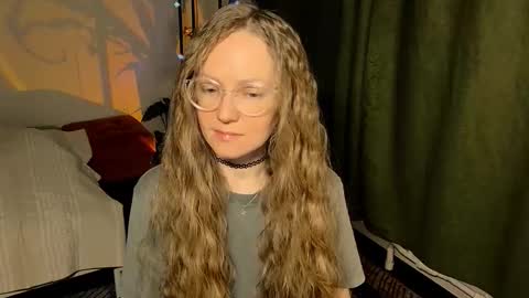 _goldilocks__ online show from 8, 10, 2025