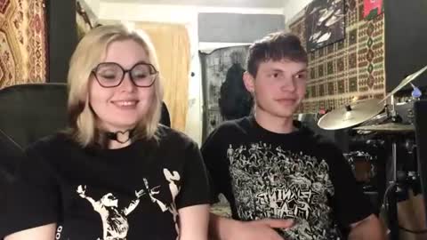 Snapshot of _gothpunk_ chatting on 30, 6, 2026 Helen and Dan online show from 30, 6, 2026