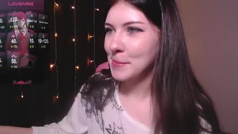 Tori online show from 16, 2, 2025