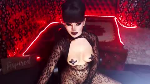 Snapshot of _hailyourqueenx chatting on 13, 1, 2025 GoDDess Chloe online show from 13, 1, 2025