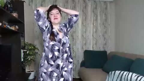 Snapshot of _illusion_ chatting on 26, 9, 2025 Illusion online show from 26, 9, 2025