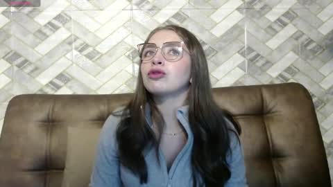Snapshot of _isaabellaa chatting on 6, 6, 2026 Isa online show from 6, 6, 2026