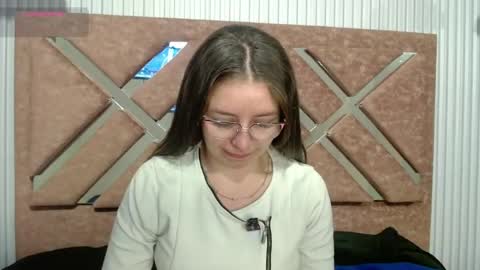 Snapshot of _isaabellaa chatting on 12, 6, 2026 Isa online show from 12, 6, 2026