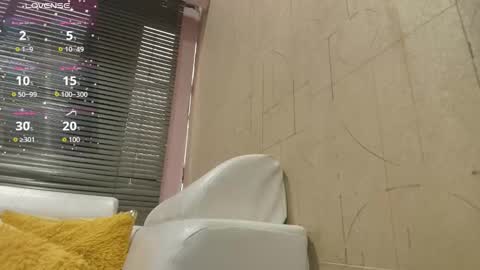 J A D E online show from 14, 11, 2025